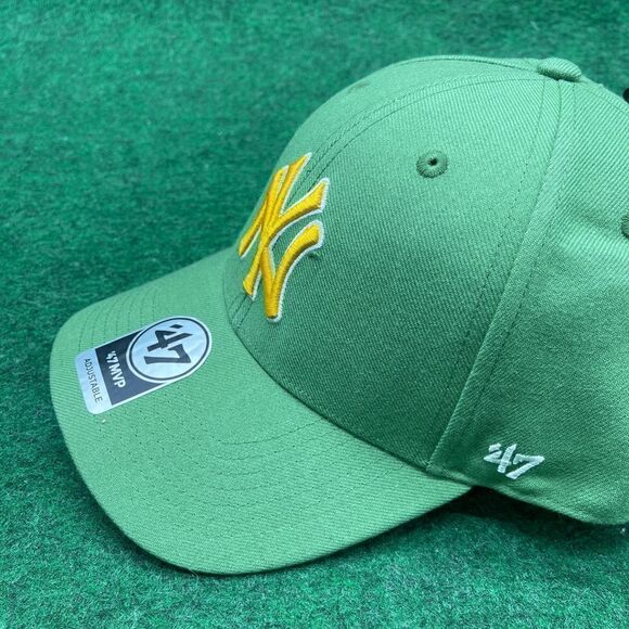 47 New York Yankees Captain Sure Shot Under Coop ASG Adjustable Snapback Cap - Picture 3 of 4